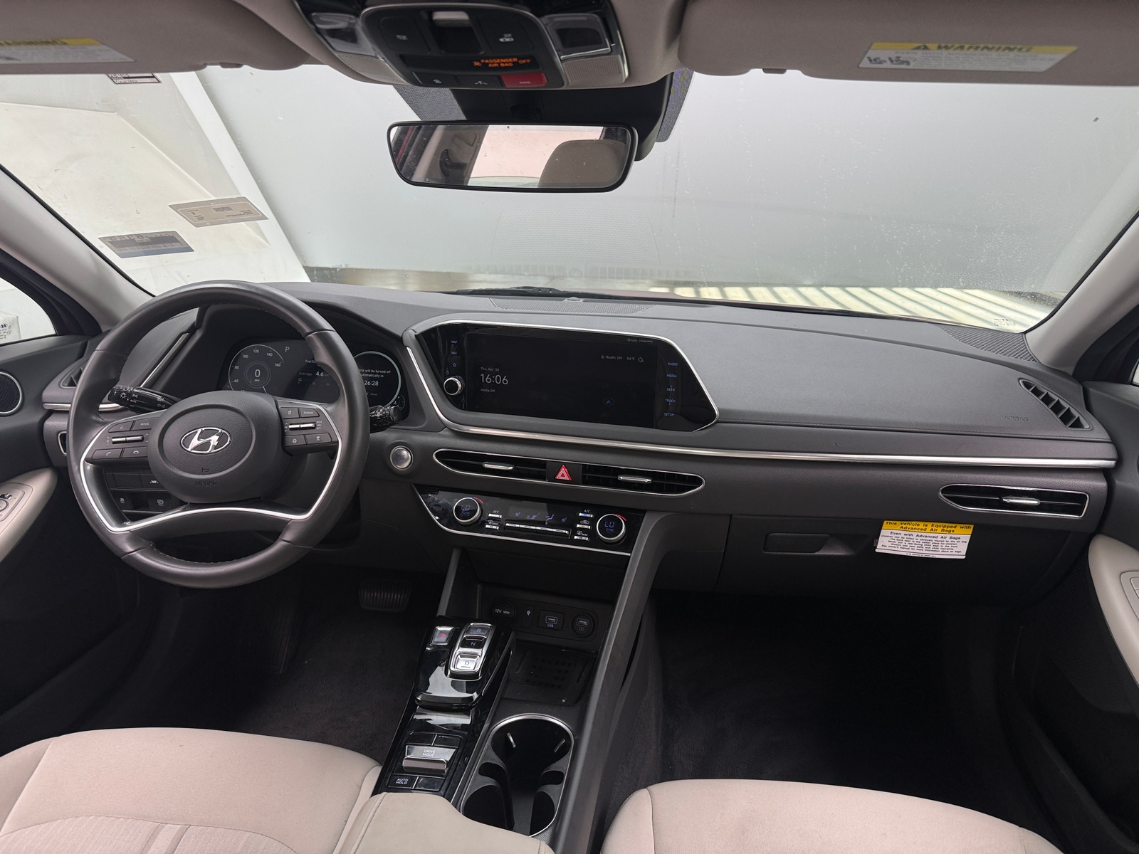 Thumbnail: 2023 Hyundai Sonata - 3