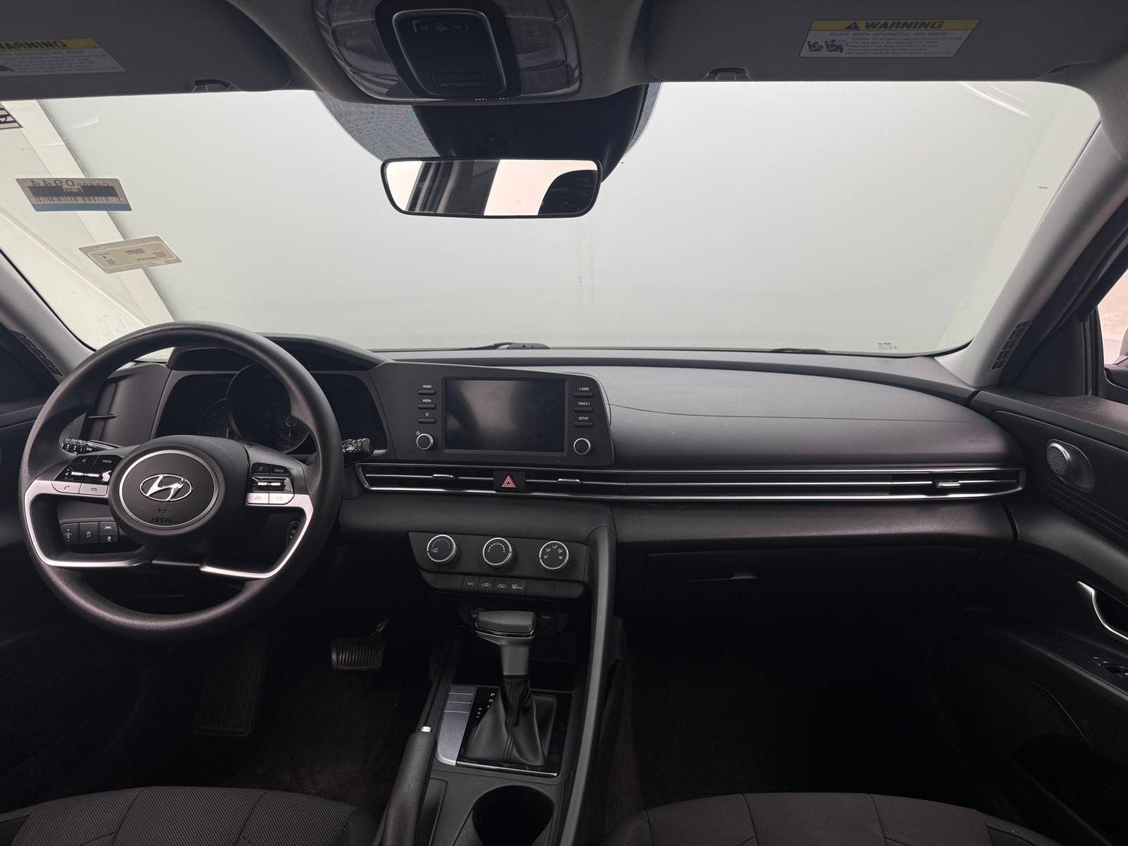 Thumbnail: 2021 Hyundai Elantra - 3