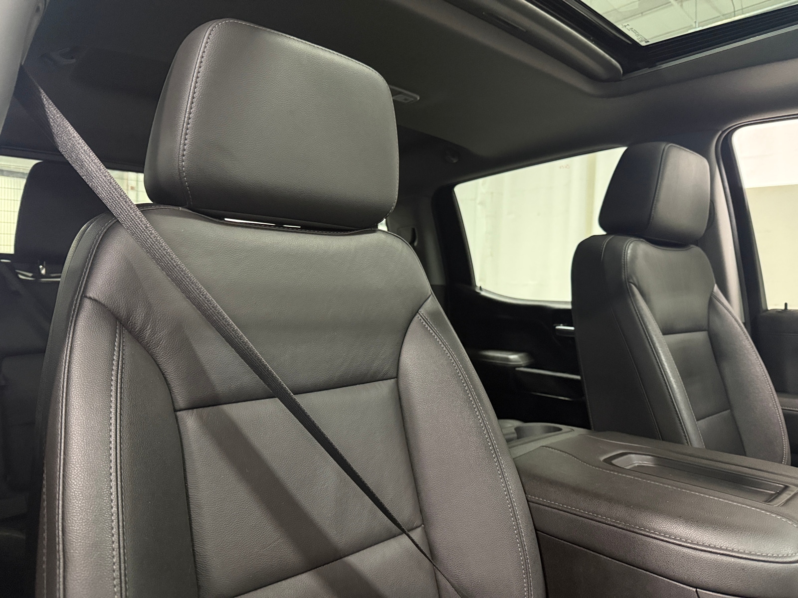 Thumbnail: 2021 Chevrolet Silverado 1500 - 2