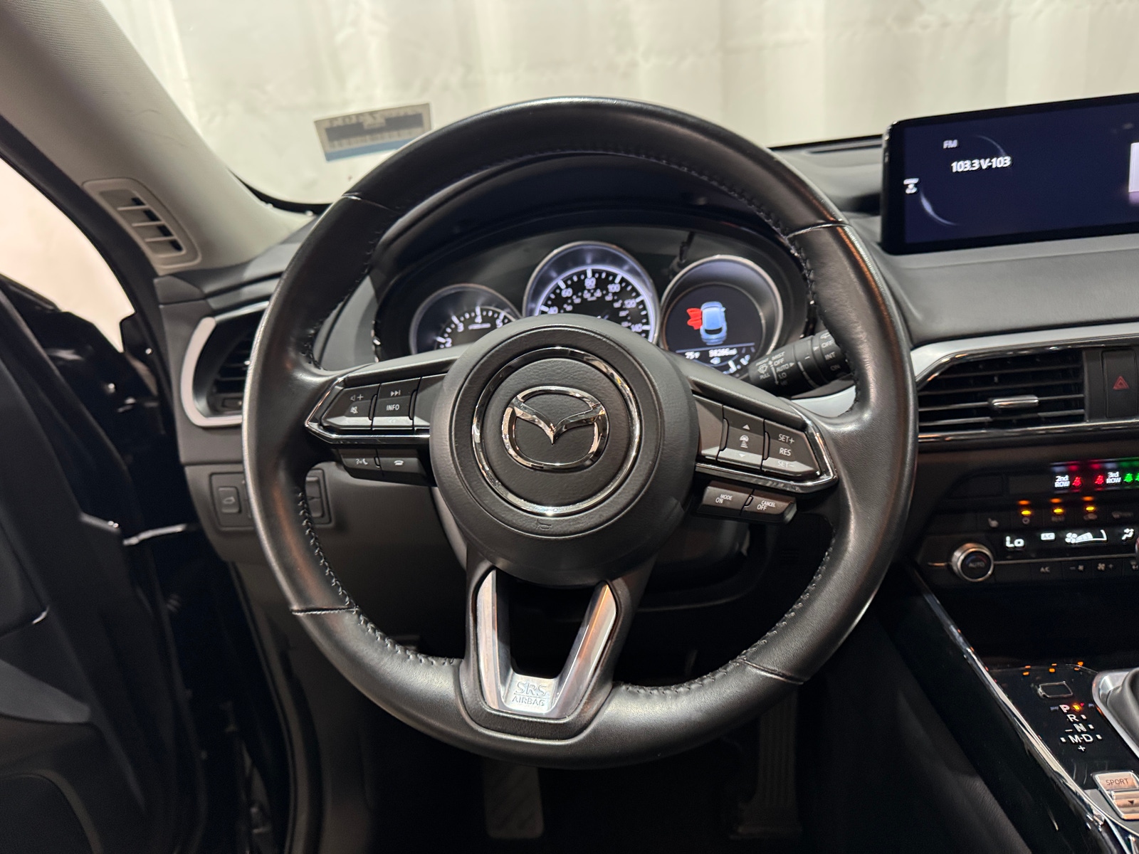 Thumbnail: 2023 Mazda CX-9 - 4