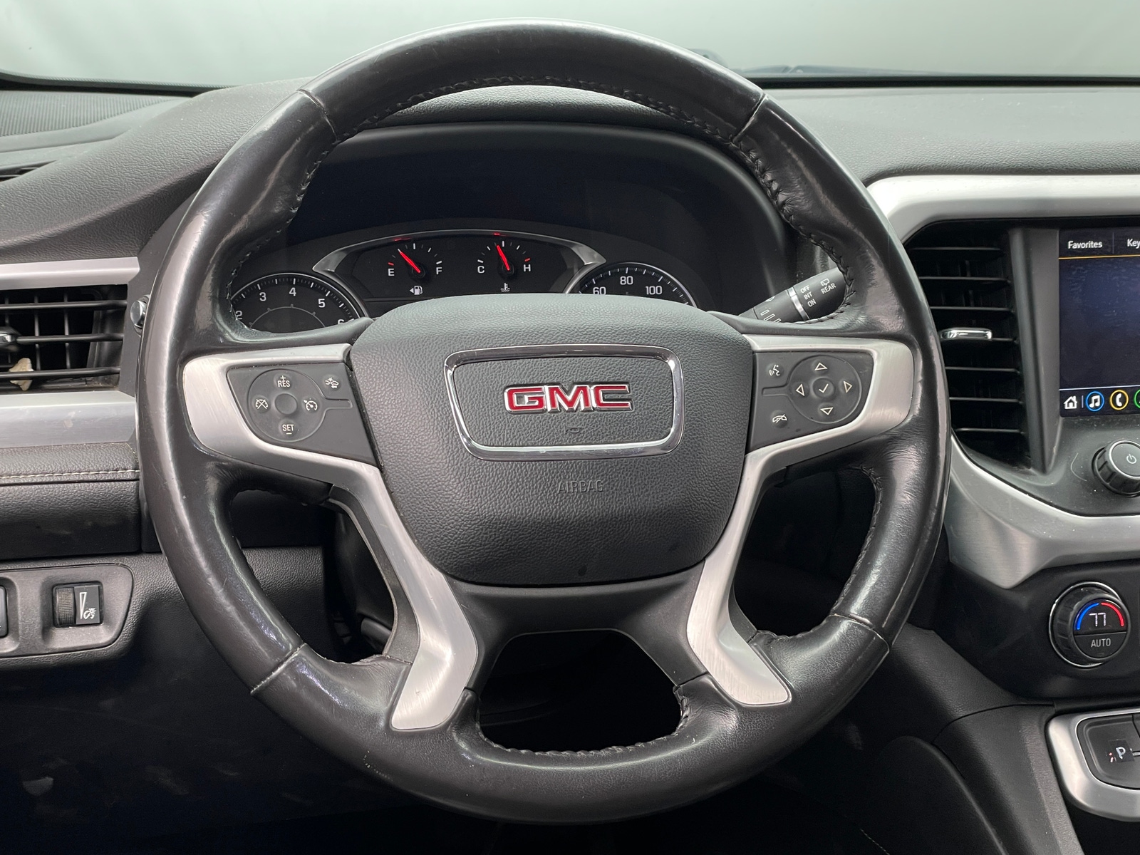 Thumbnail: 2020 GMC Acadia - 4