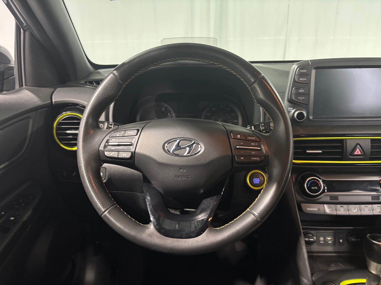 Thumbnail: 2018 Hyundai Kona - 4
