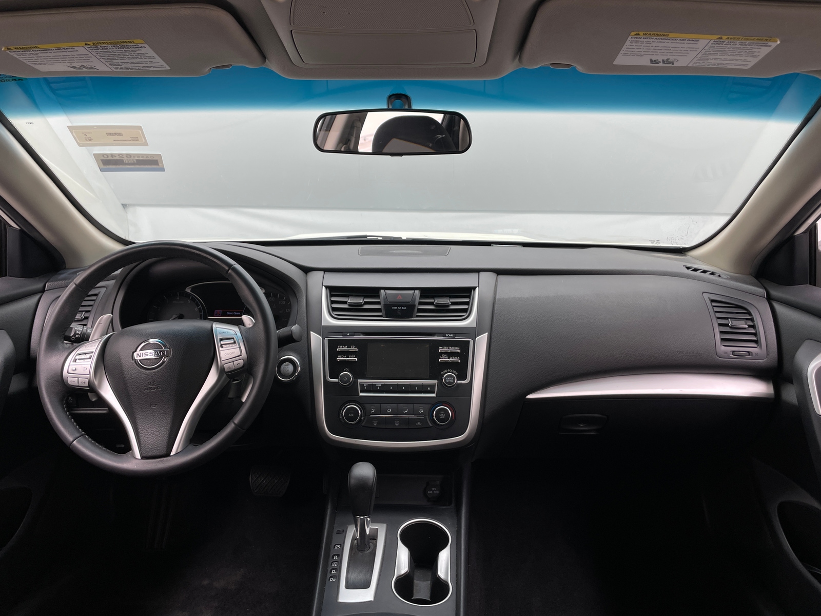 Thumbnail: 2017 Nissan Altima - 3