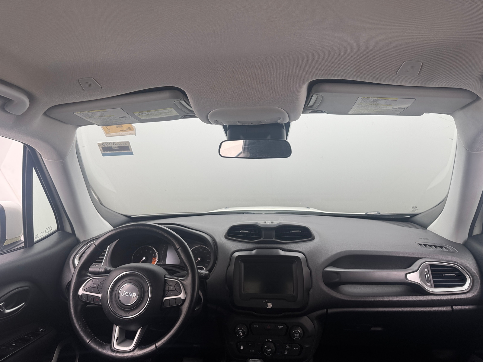 Thumbnail: 2018 Jeep Renegade - 3