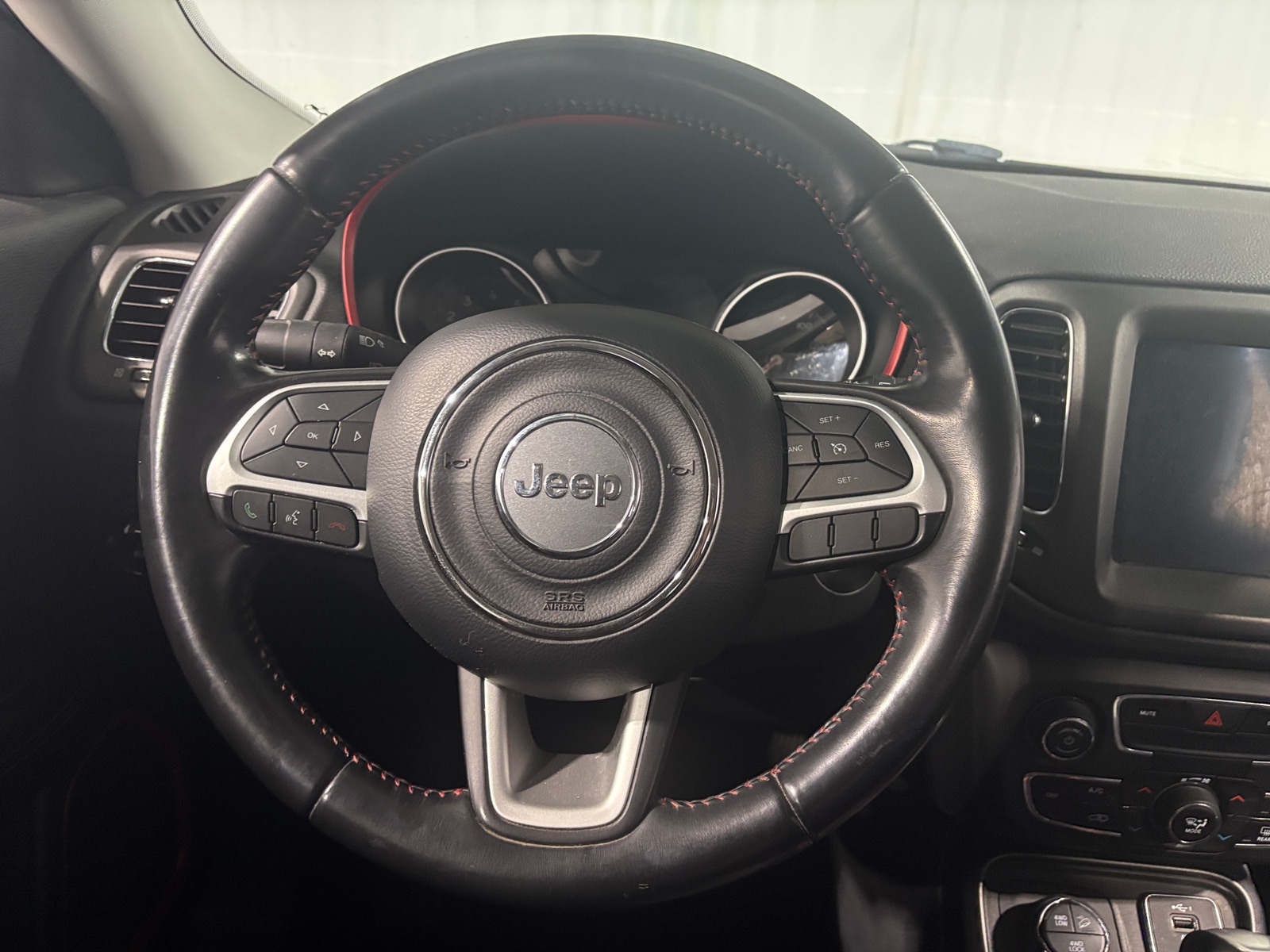 Thumbnail: 2019 Jeep Compass - 5