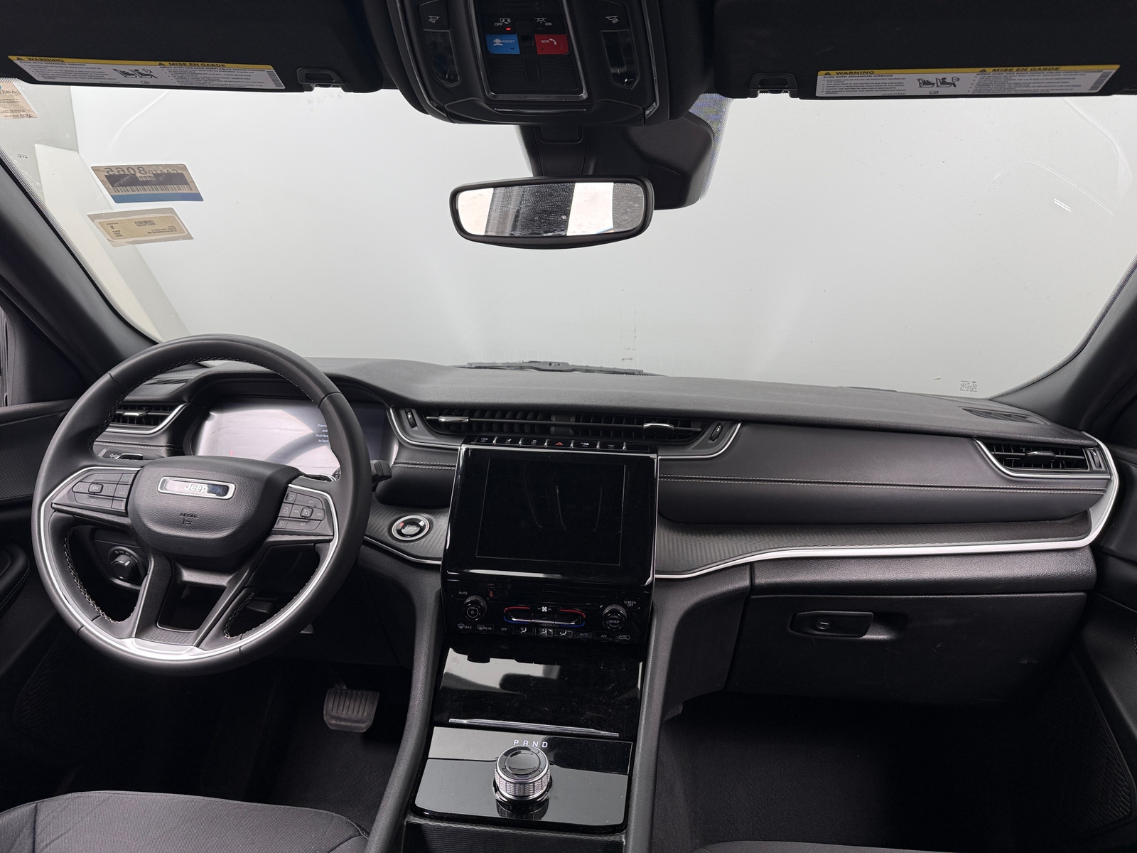 Thumbnail: 2024 Jeep Grand Cherokee L - 3