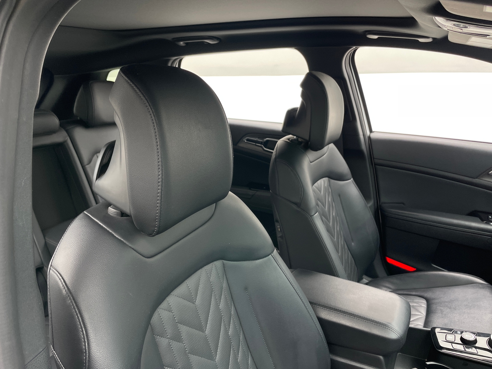 Thumbnail: 2024 Kia Sportage - 2