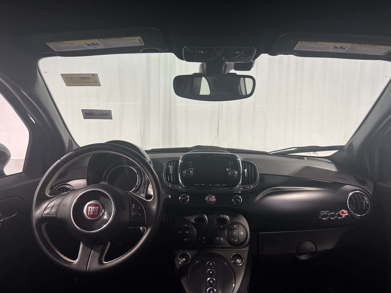 Thumbnail: 2018 Fiat 500e - 2