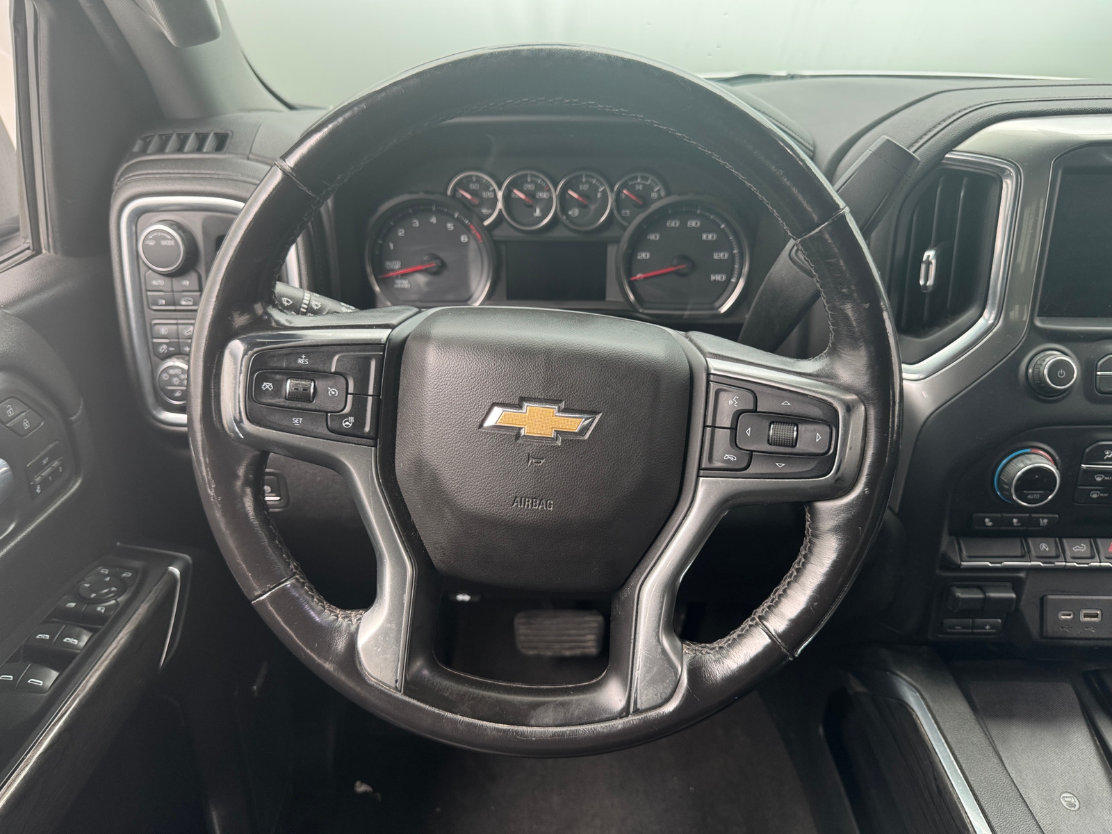 Thumbnail: 2020 Chevrolet Silverado 1500 - 4