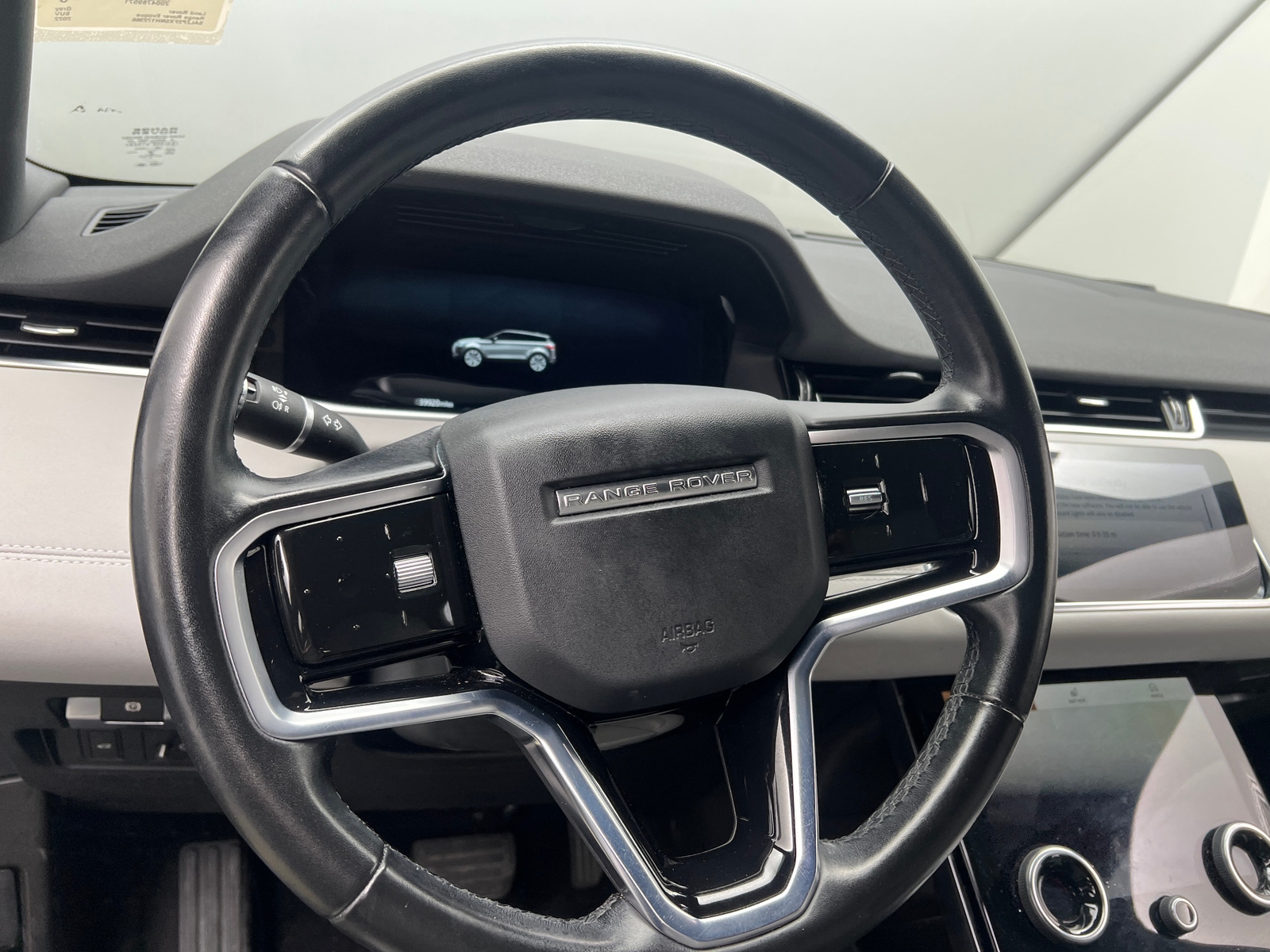 Thumbnail: 2022 Land Rover Range Rover Evoque - 4