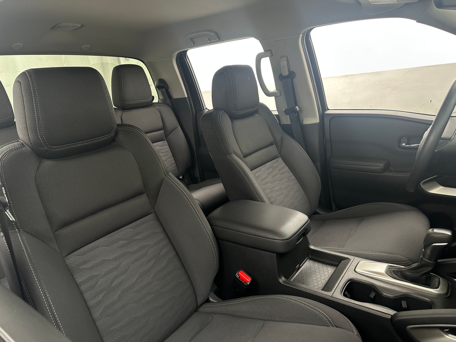 Thumbnail: 2024 Nissan Frontier - 2