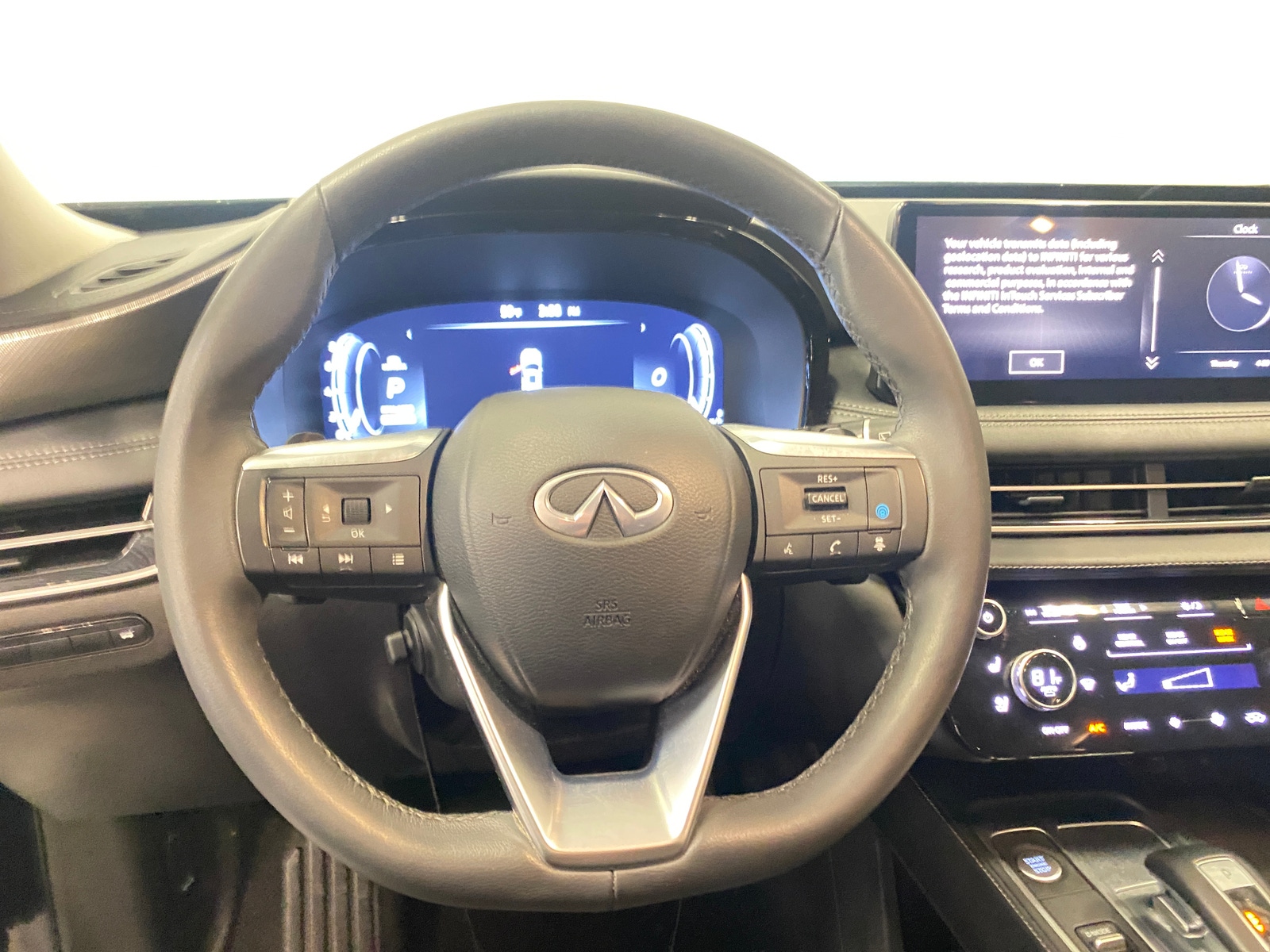 Thumbnail: 2024 INFINITI QX60 - 4