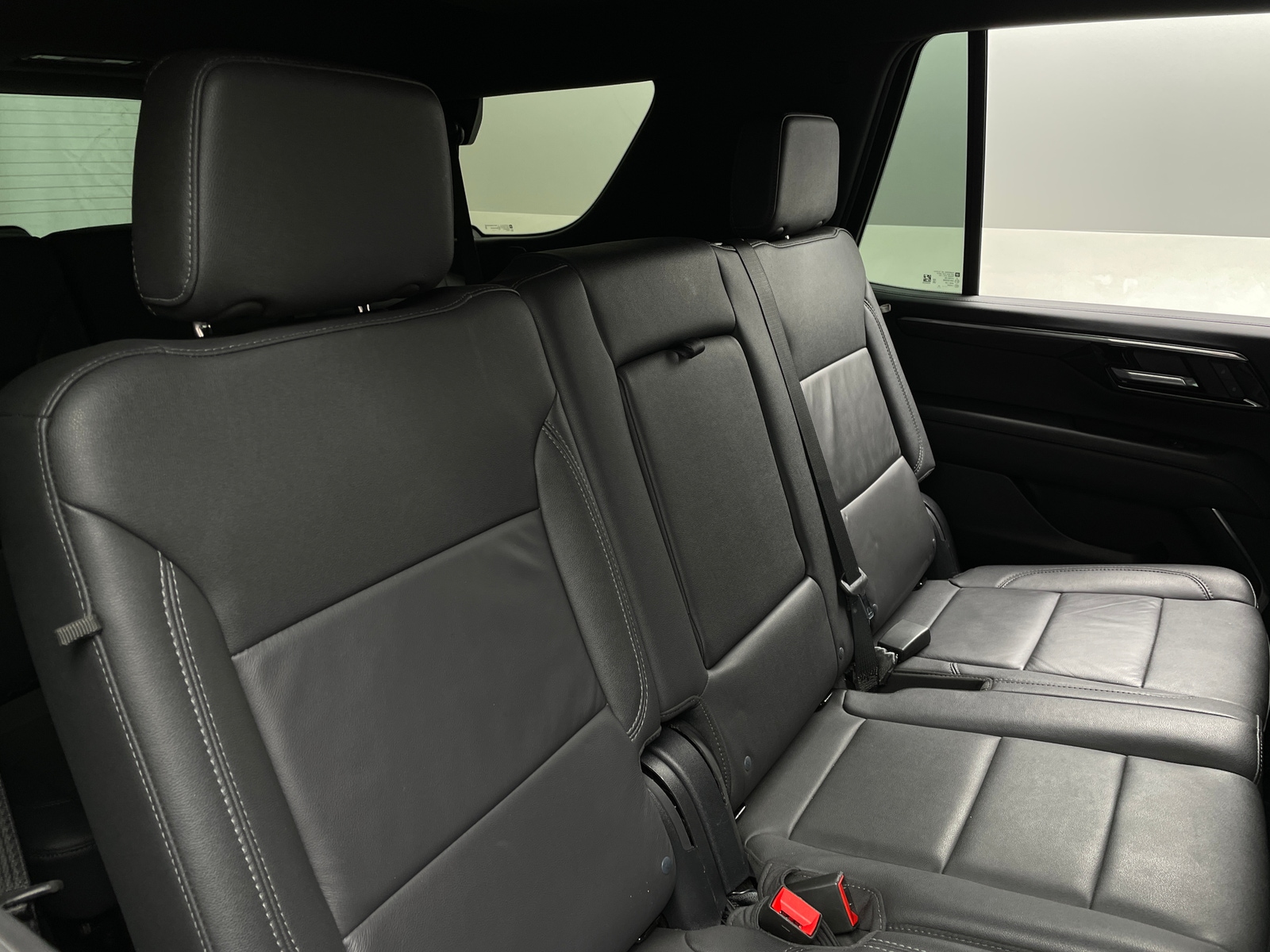 Thumbnail: 2025 Chevrolet Tahoe - 5