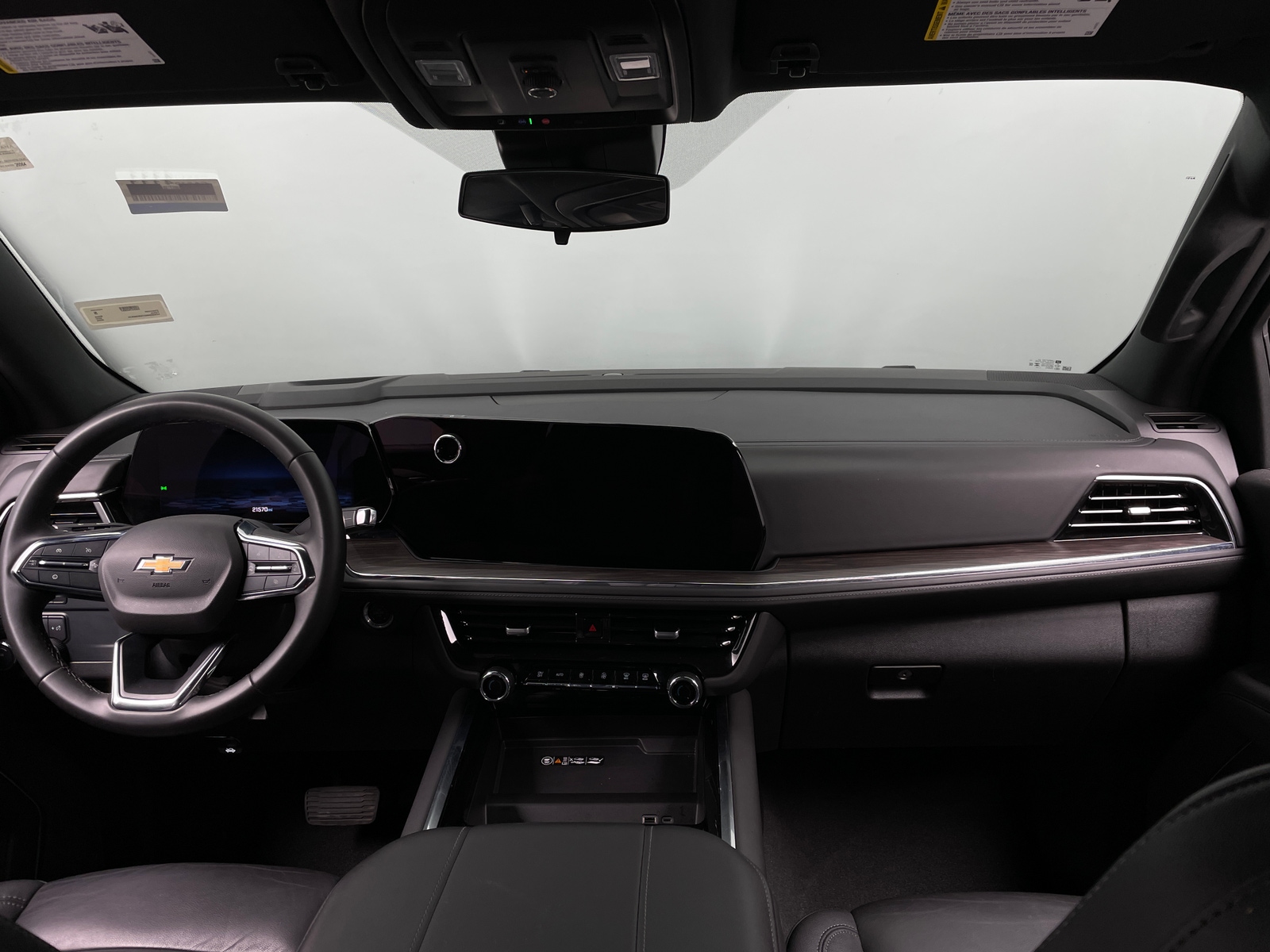 Thumbnail: 2025 Chevrolet Tahoe - 2