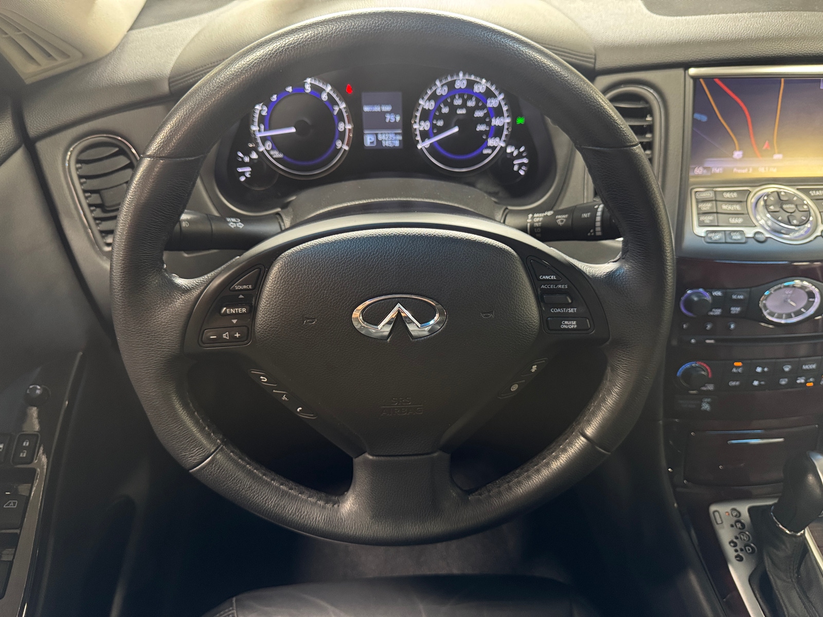 Thumbnail: 2017 INFINITI QX50 - 4