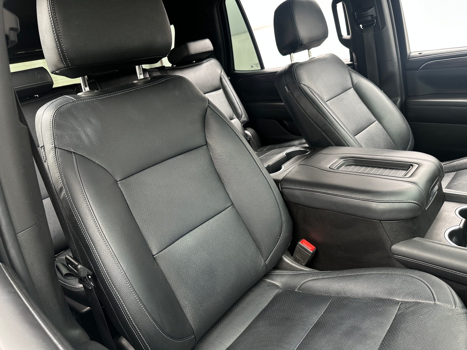 Thumbnail: 2023 Chevrolet Tahoe - 2
