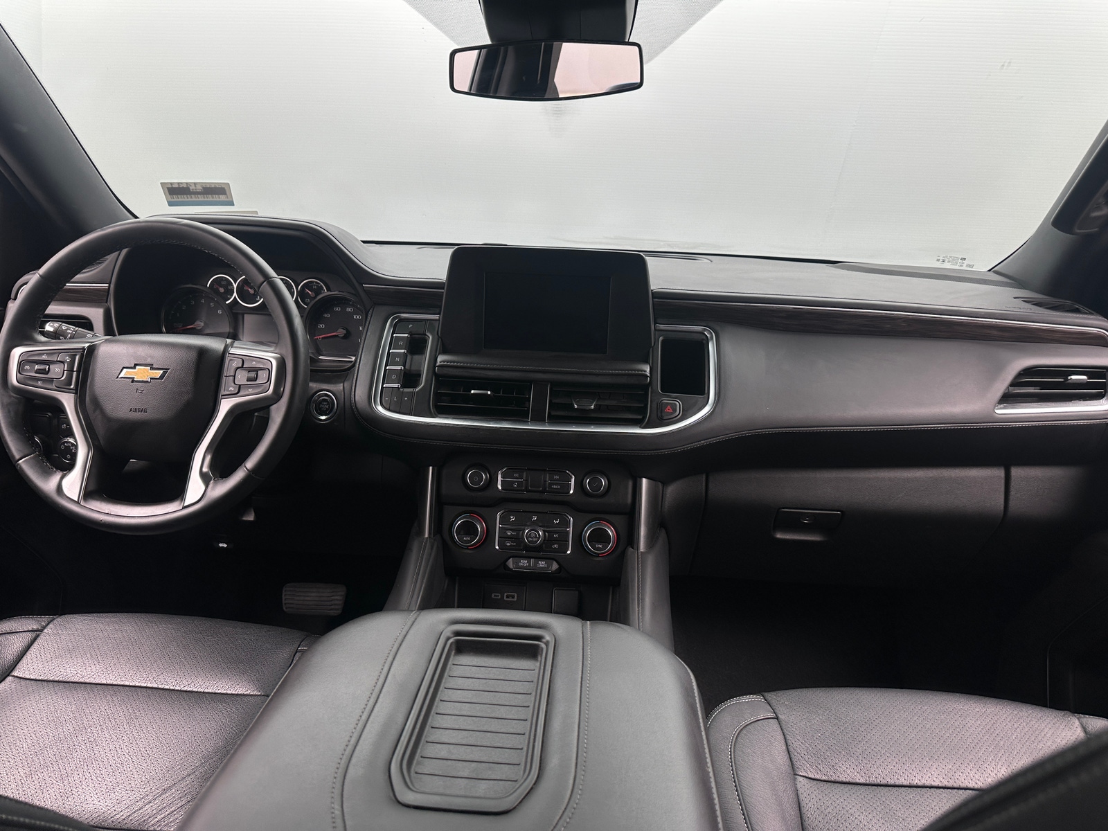 Thumbnail: 2023 Chevrolet Tahoe - 3