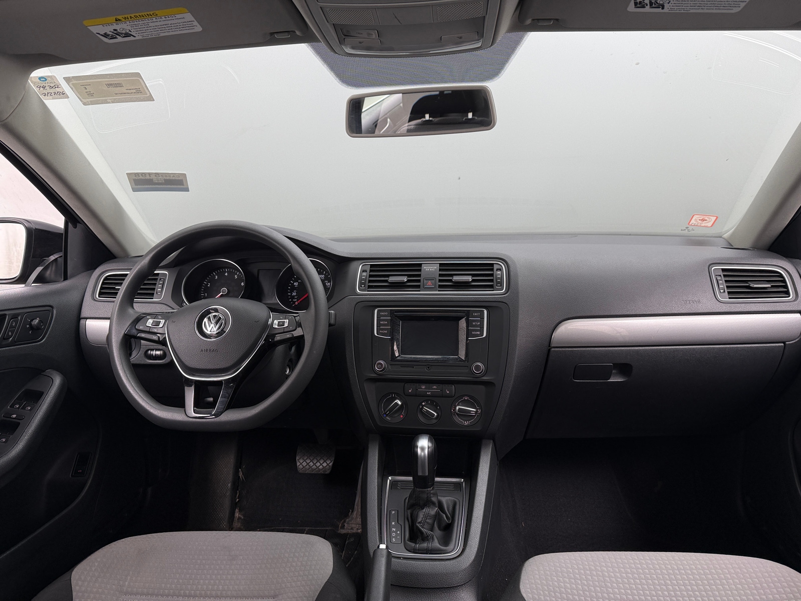 Thumbnail: 2017 Volkswagen Jetta - 3