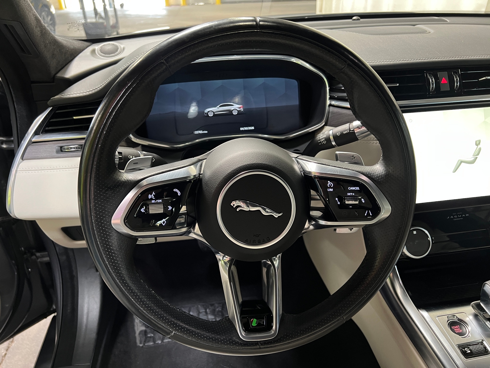 Thumbnail: 2021 Jaguar XF - 4