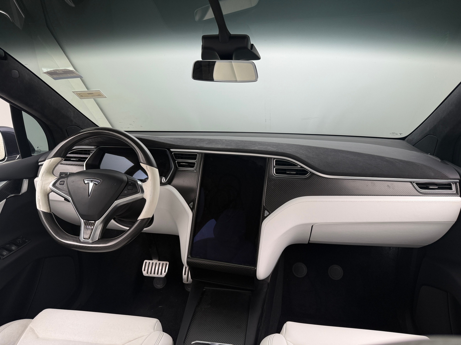 Thumbnail: 2017 Tesla Model X - 2