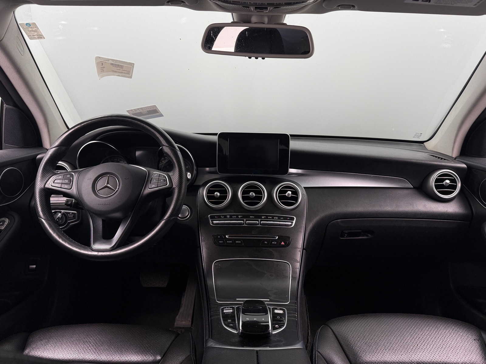 Thumbnail: 2016 Mercedes-Benz GLC - 2