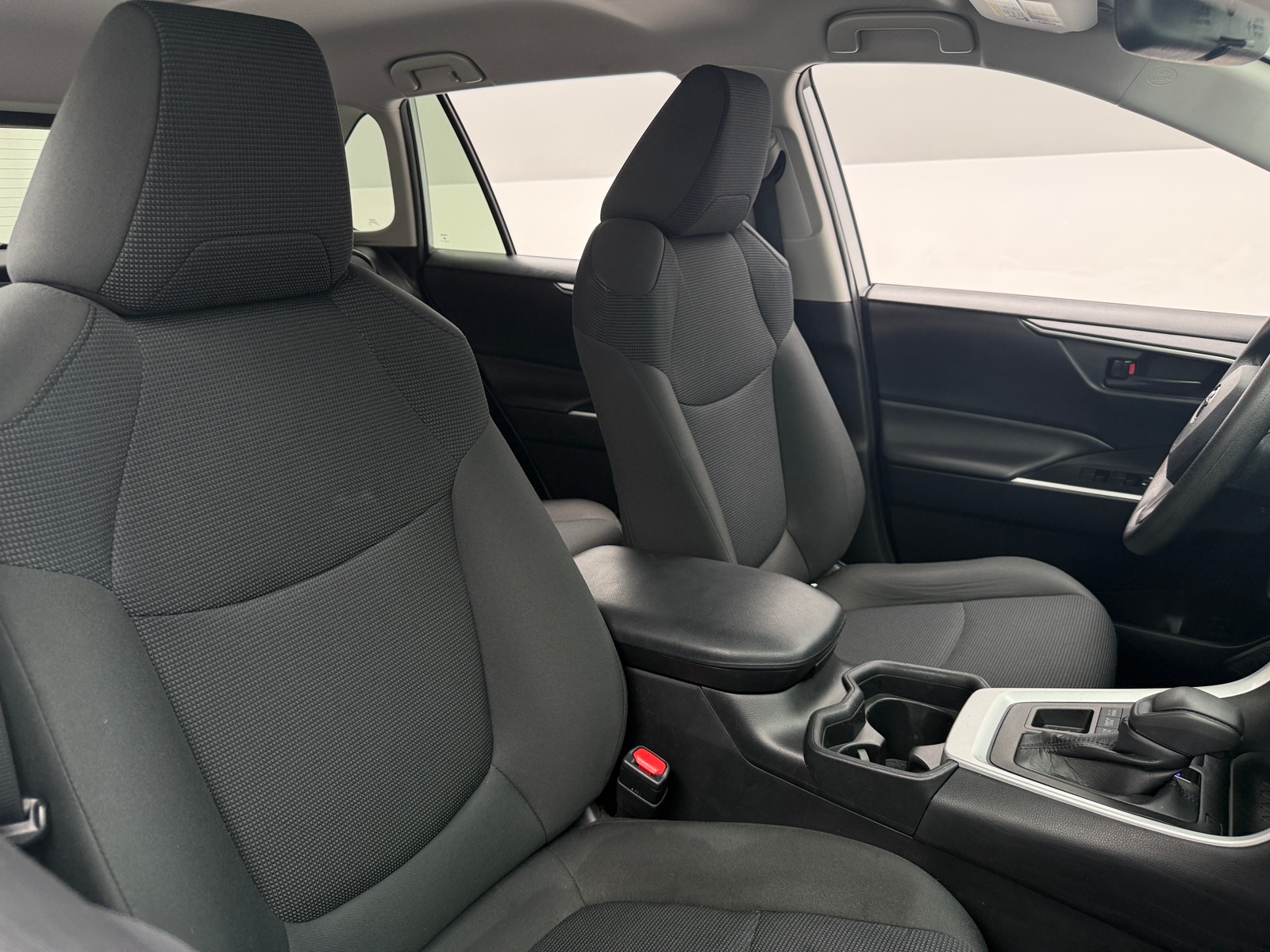 Thumbnail: 2019 Toyota RAV4 - 2