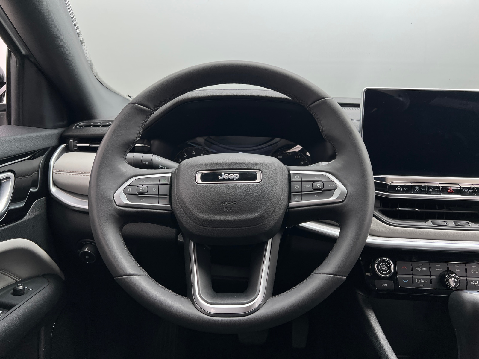 Thumbnail: 2025 Jeep Compass - 4