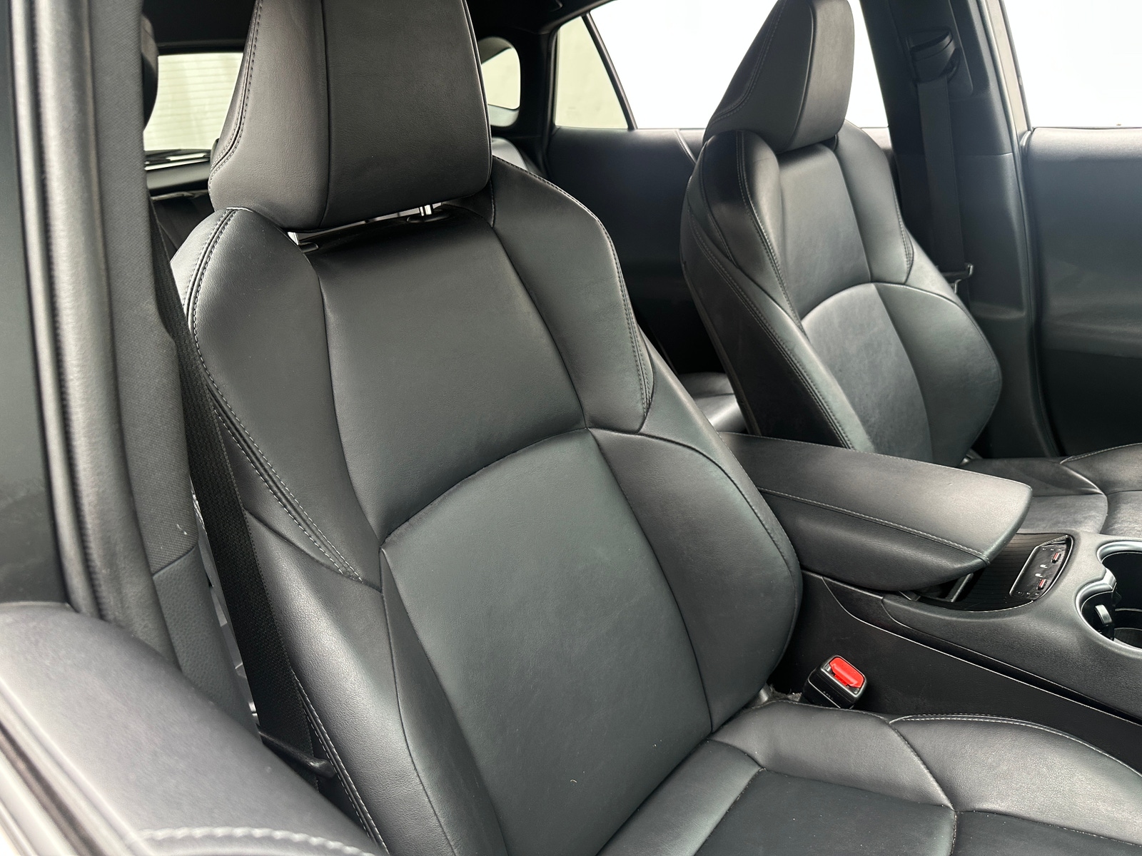 Thumbnail: 2022 Toyota Venza - 2