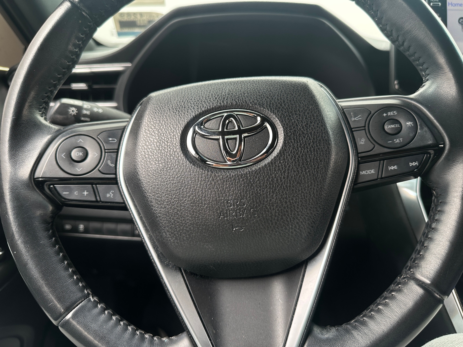 Thumbnail: 2022 Toyota Venza - 5