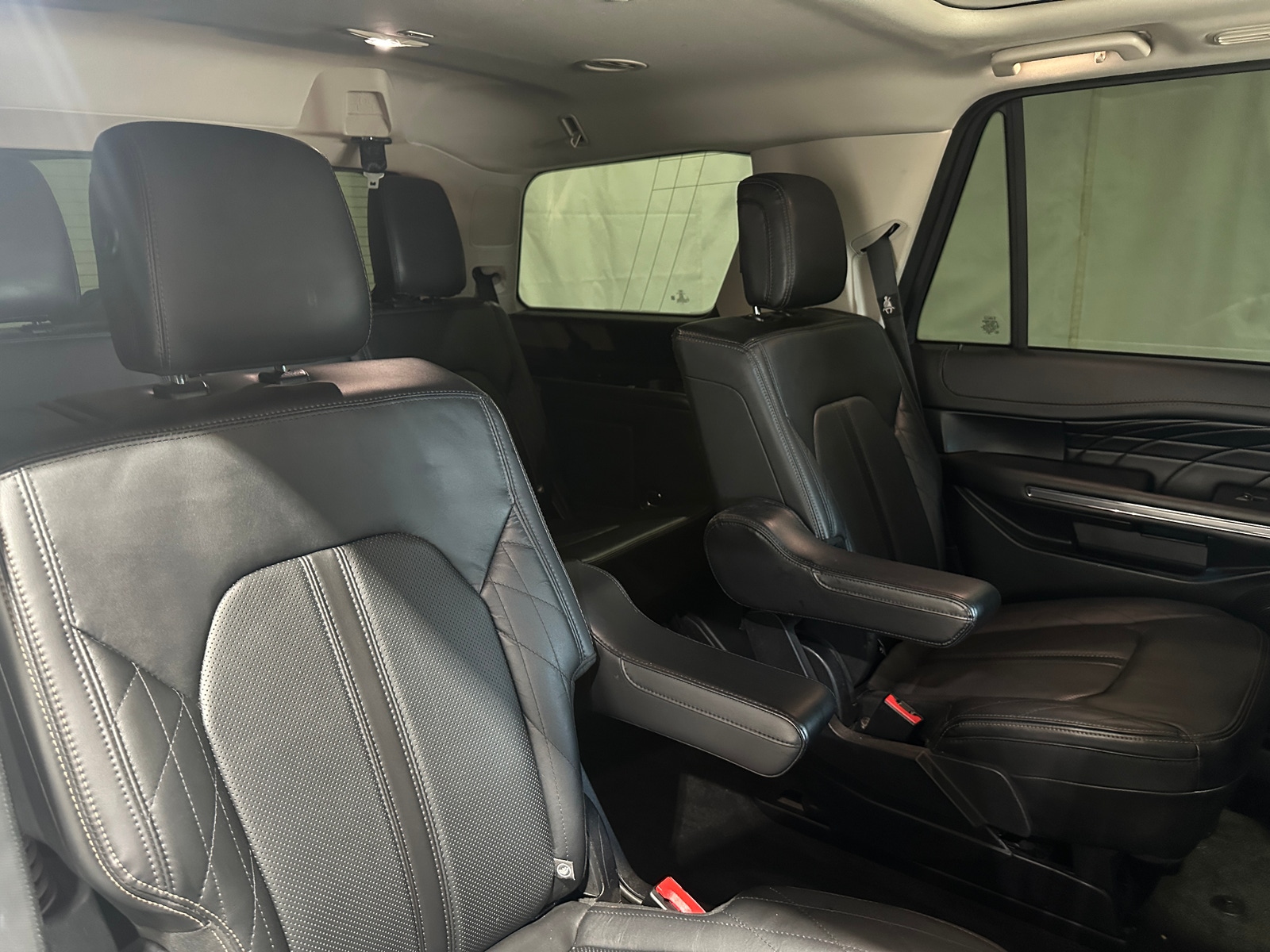 Thumbnail: 2020 Ford Expedition - 5
