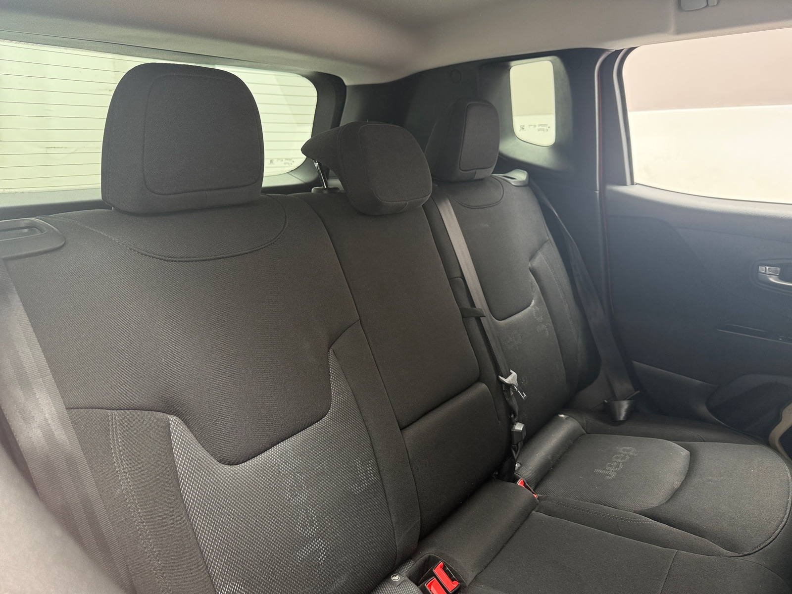Thumbnail: 2015 Jeep Renegade - 6