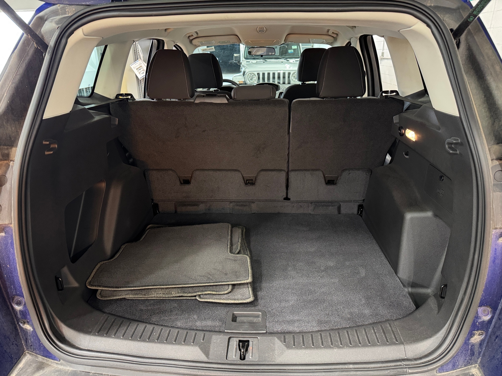 Thumbnail: 2014 Ford Escape - 7