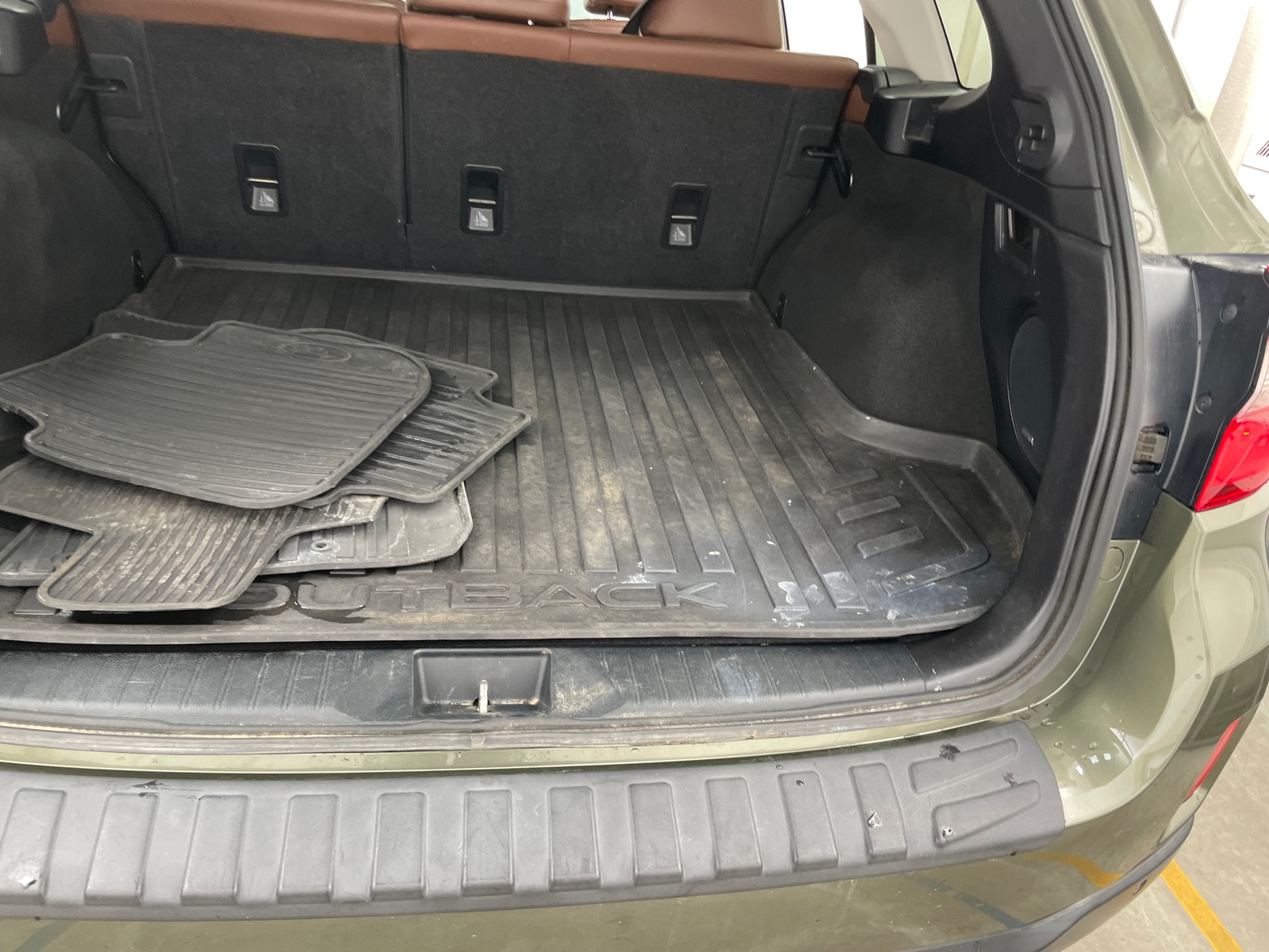 Thumbnail: 2017 Subaru Outback - 6