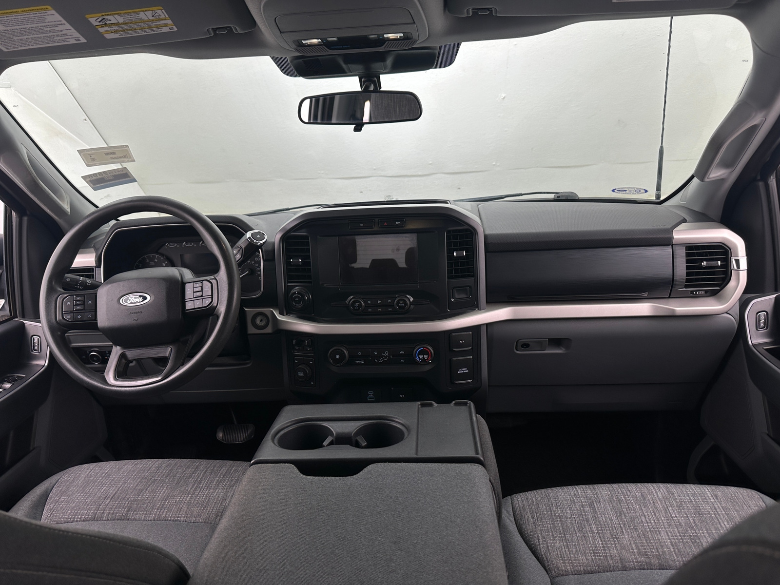 Thumbnail: 2021 Ford Econoline - 3