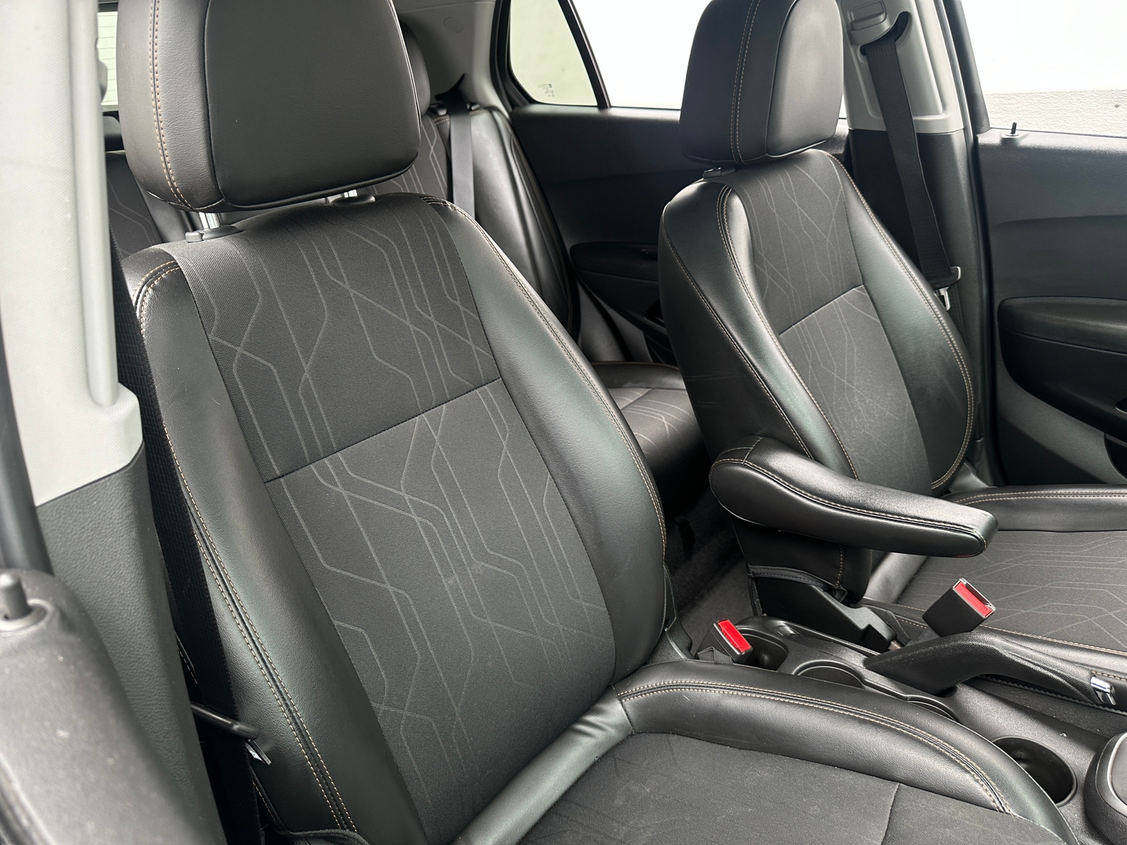 Thumbnail: 2019 Chevrolet Trax - 2
