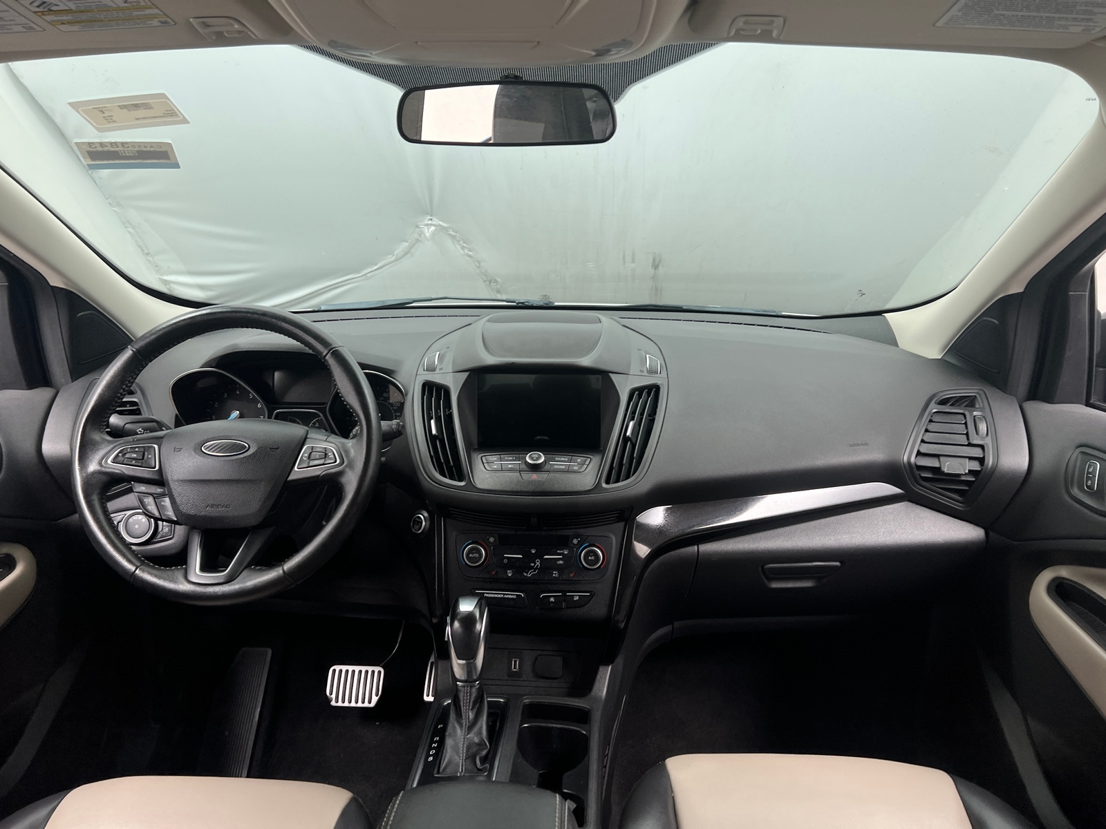 Thumbnail: 2019 Ford Escape - 3
