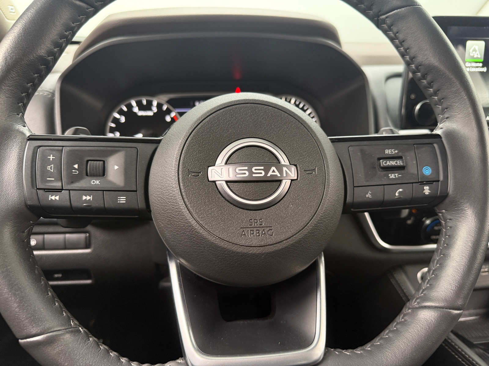 Thumbnail: 2023 Nissan Rogue - 4
