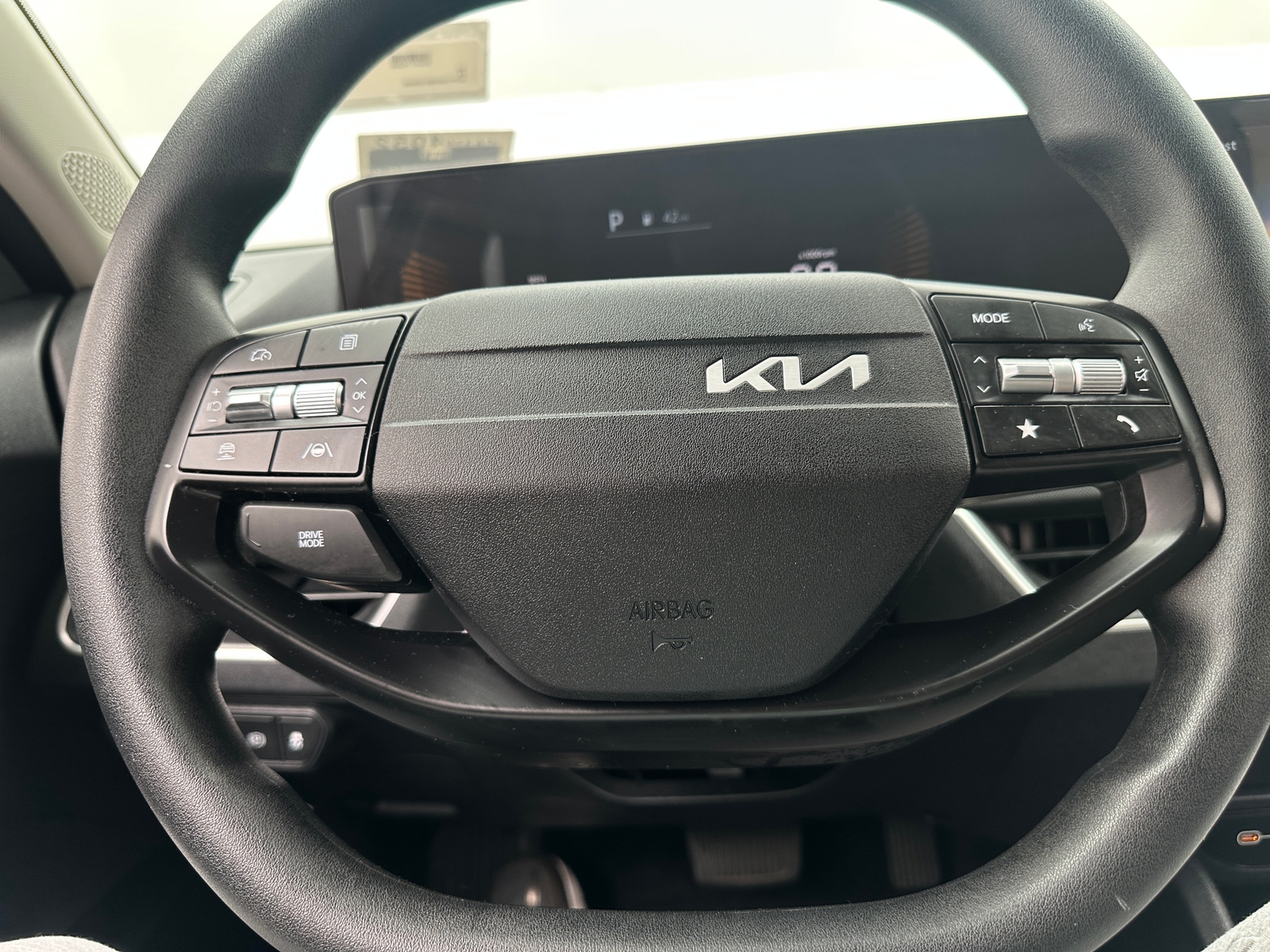 Thumbnail: 2025 Kia K4 - 5