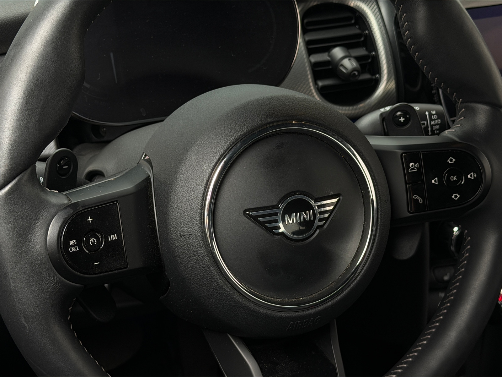 Thumbnail: 2023 MINI Cooper Convertible - 3