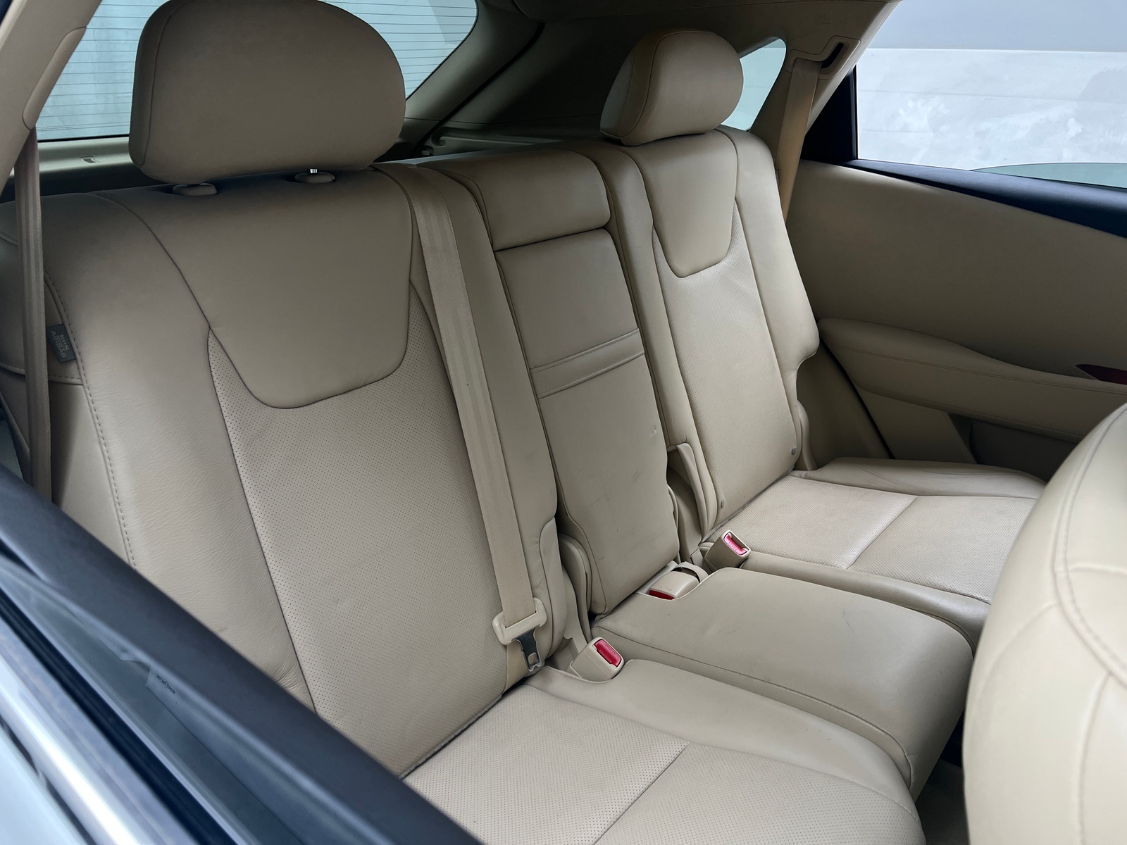 Thumbnail: 2011 Lexus RX - 6