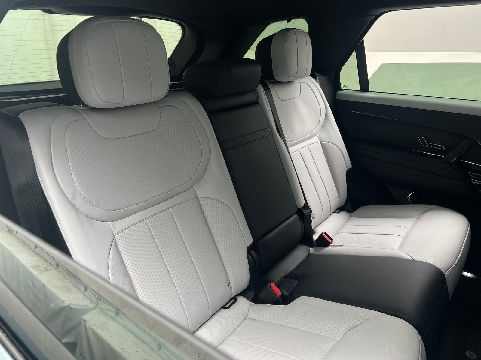 Thumbnail: 2024 Land Rover Range Rover Sport - 5