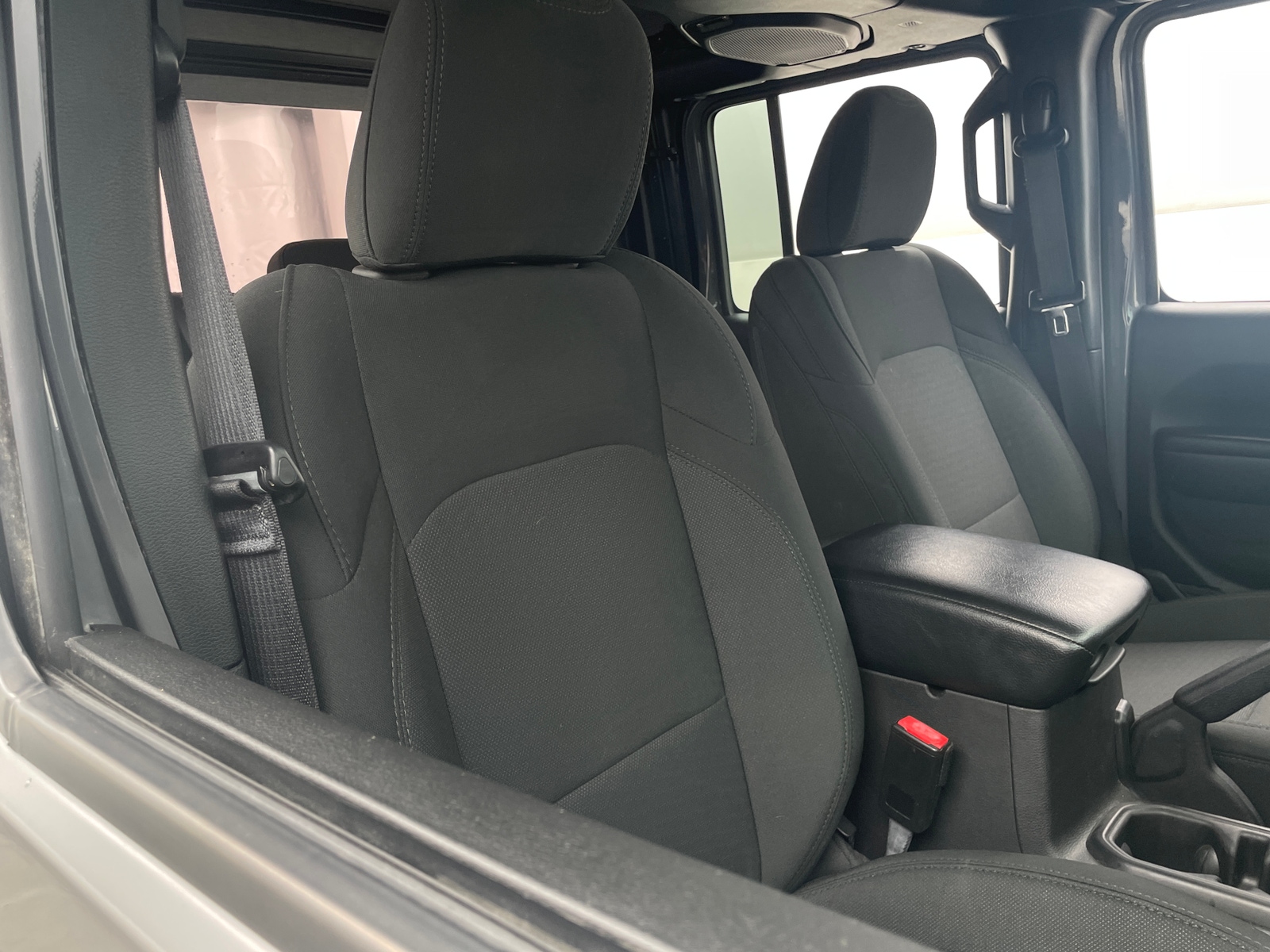 Thumbnail: 2021 Jeep Gladiator - 2