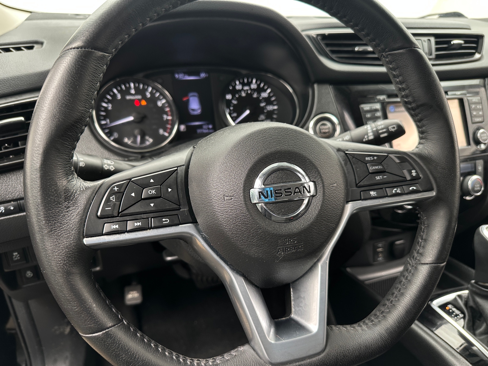 Thumbnail: 2018 Nissan Rogue Sport - 5
