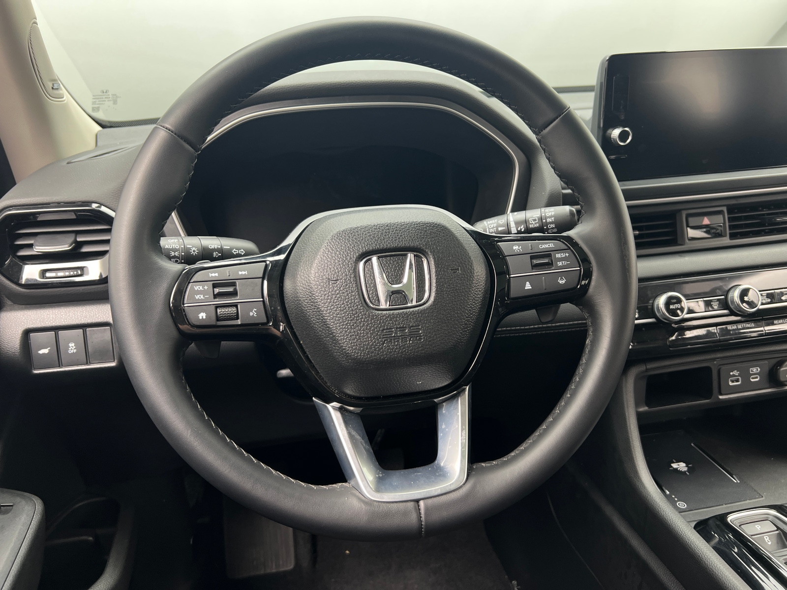 Thumbnail: 2024 Honda Pilot - 4