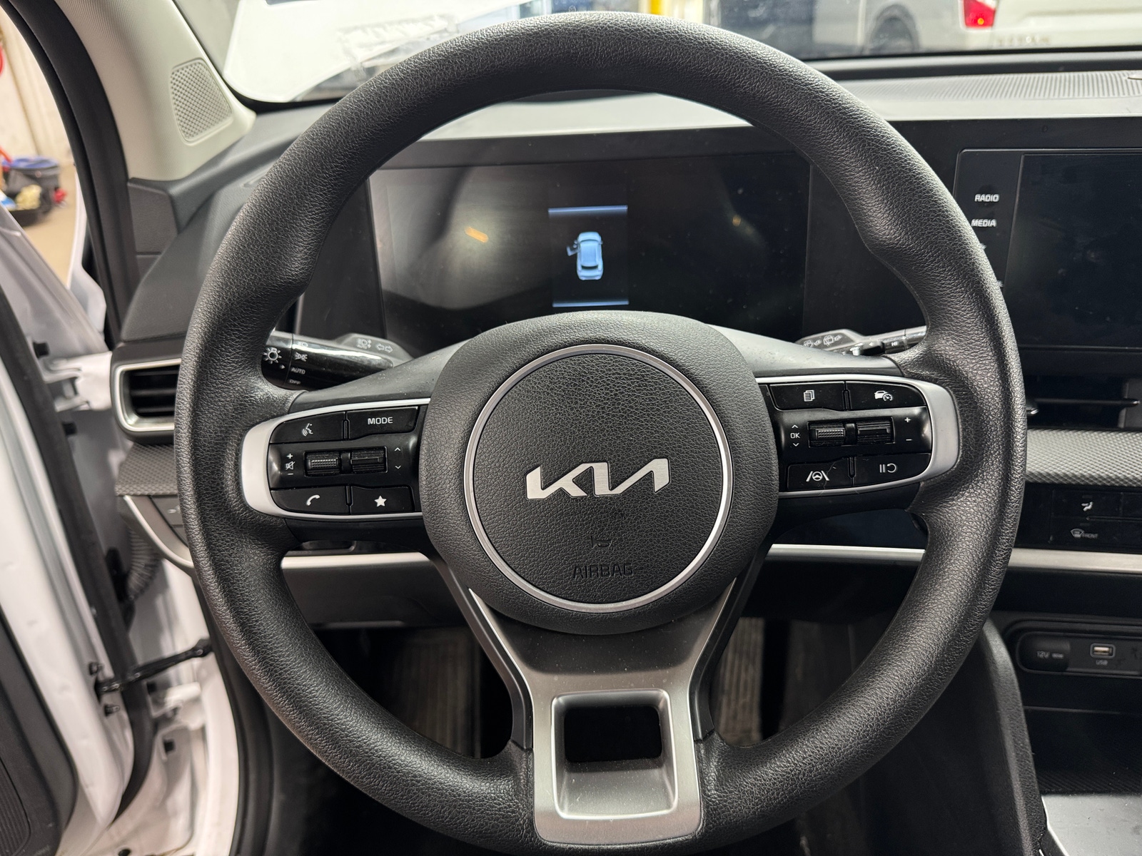 Thumbnail: 2025 Kia Sportage - 5