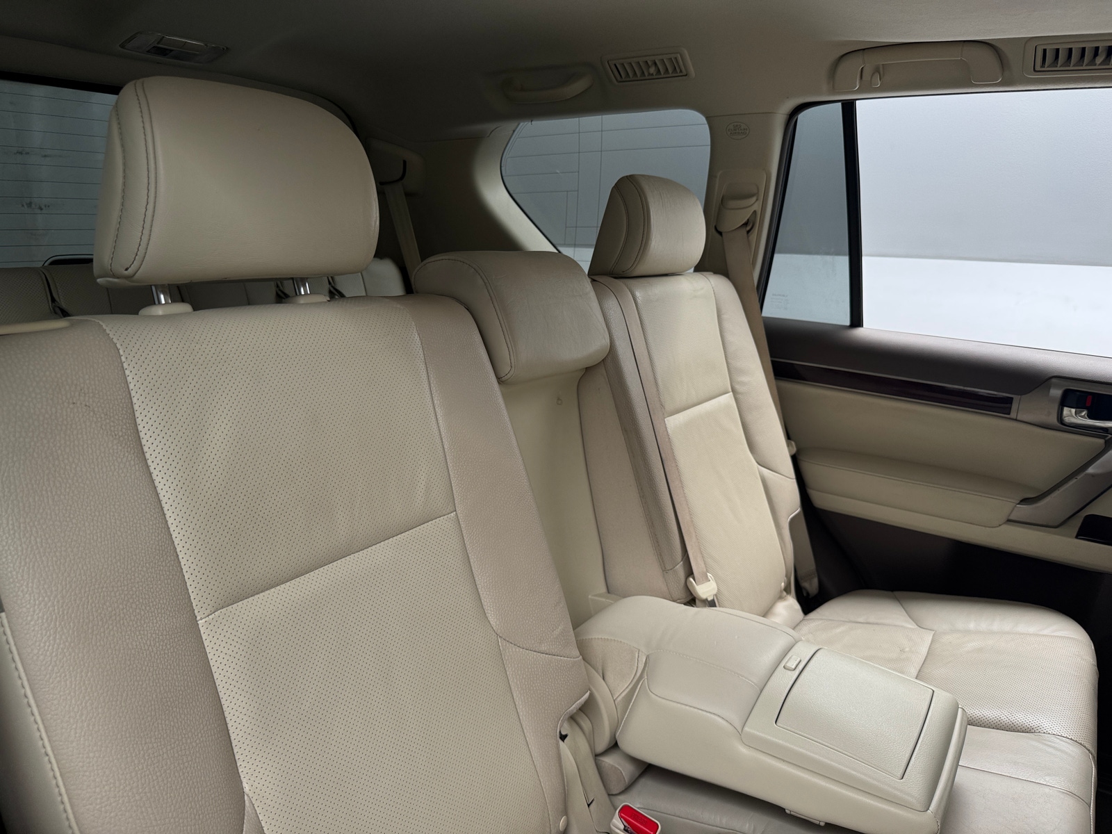 Thumbnail: 2017 Lexus GX - 5