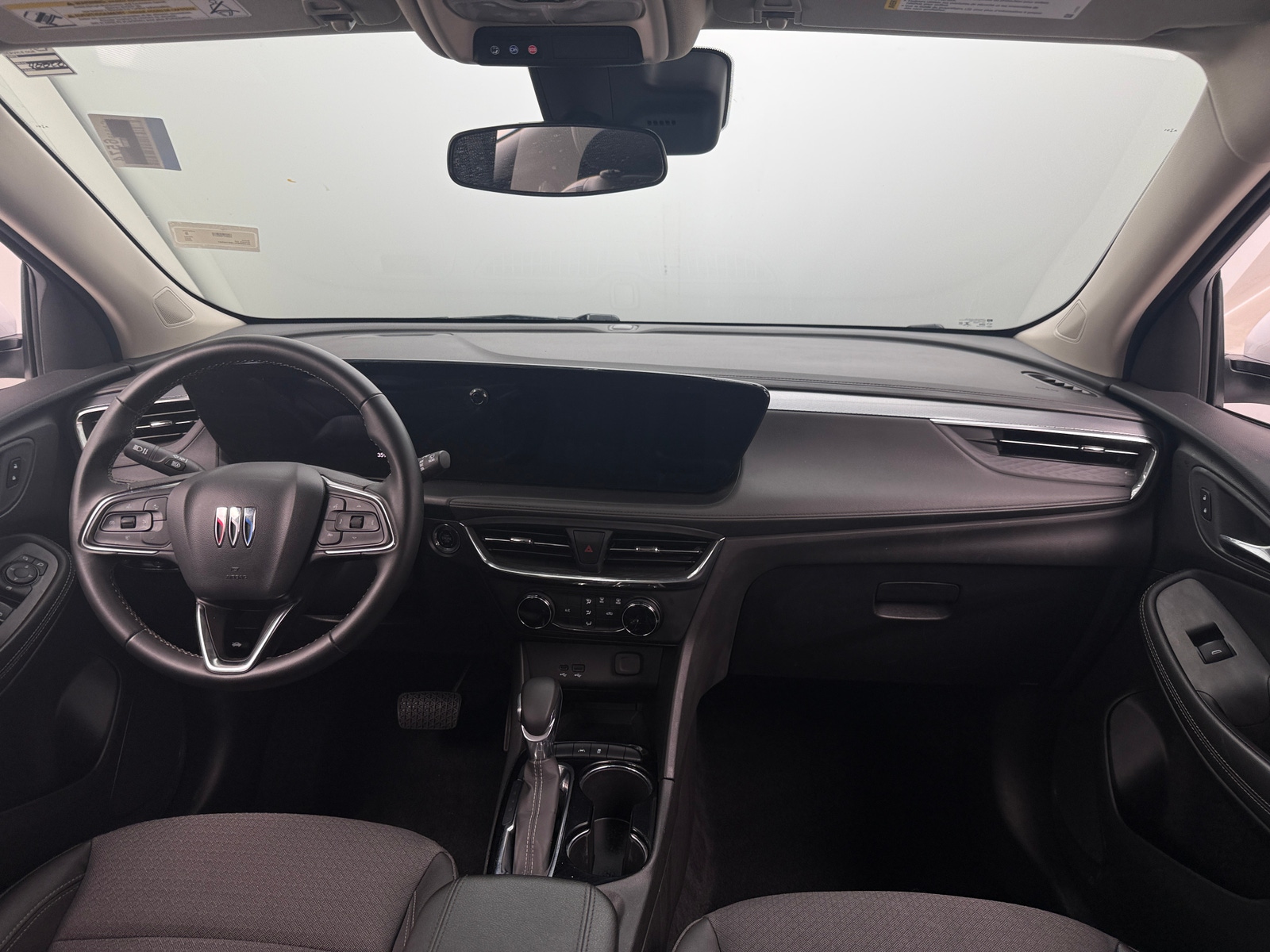 Thumbnail: 2025 Buick Encore GX - 3