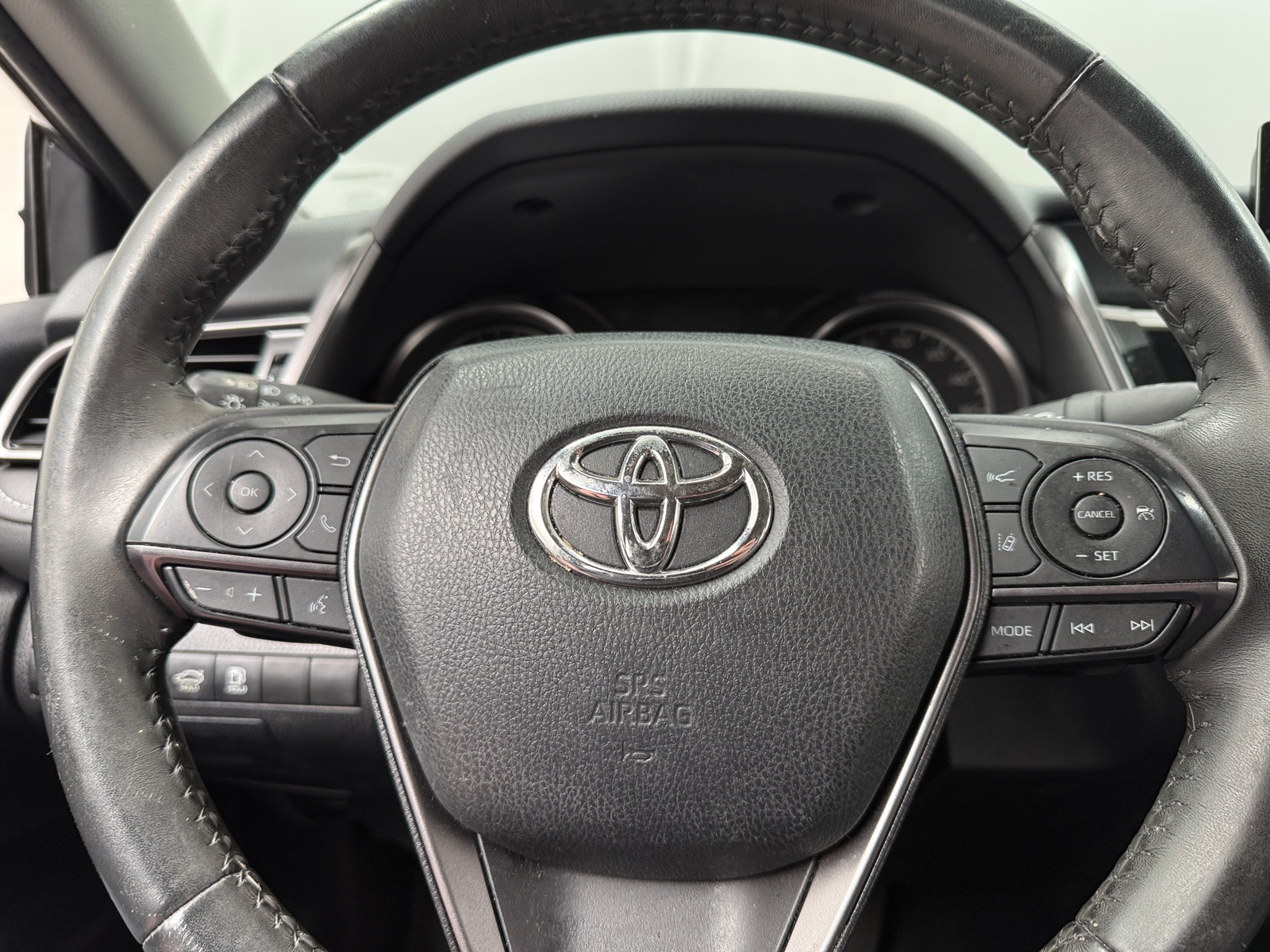Thumbnail: 2022 Toyota Camry - 4