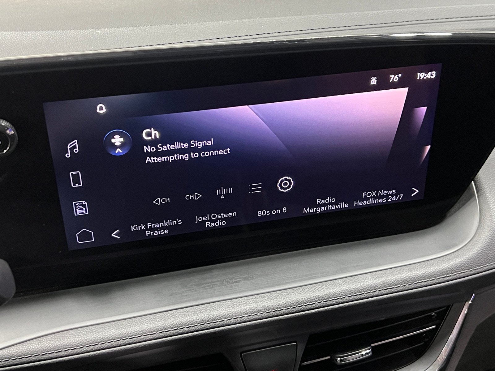 Thumbnail: 2025 Buick Encore GX - 3