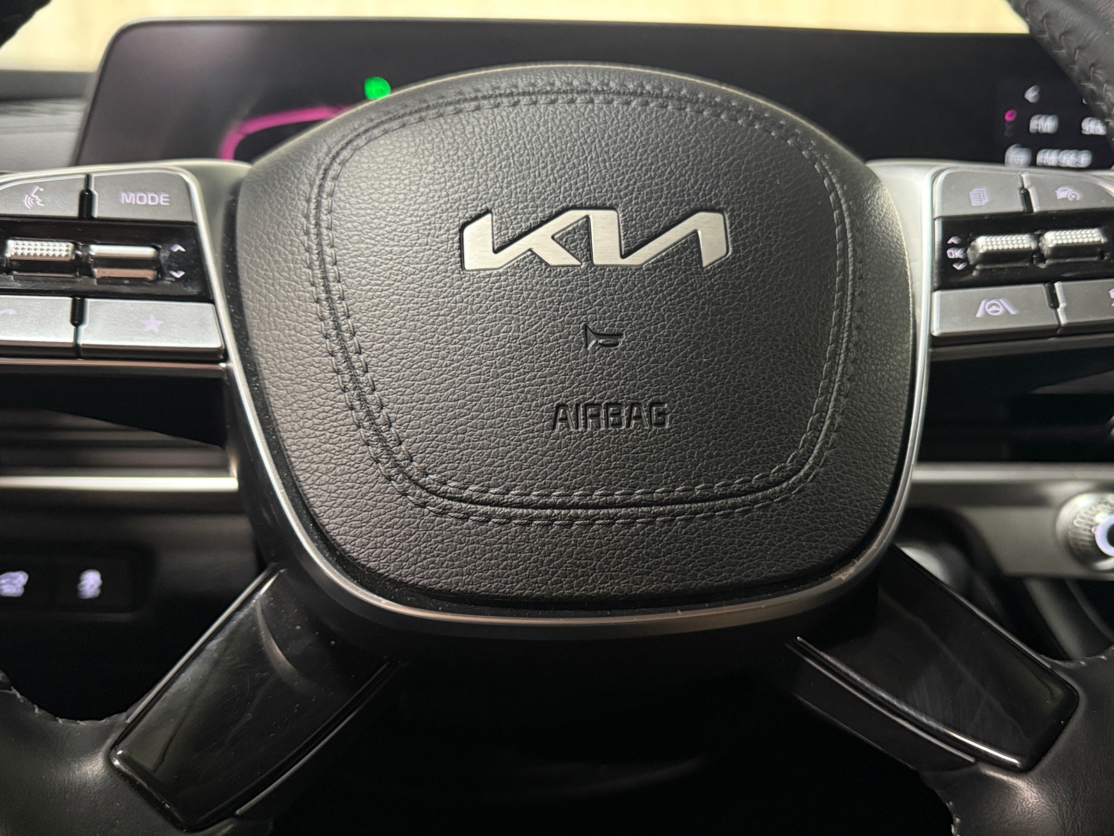 Thumbnail: 2025 Kia Telluride - 4